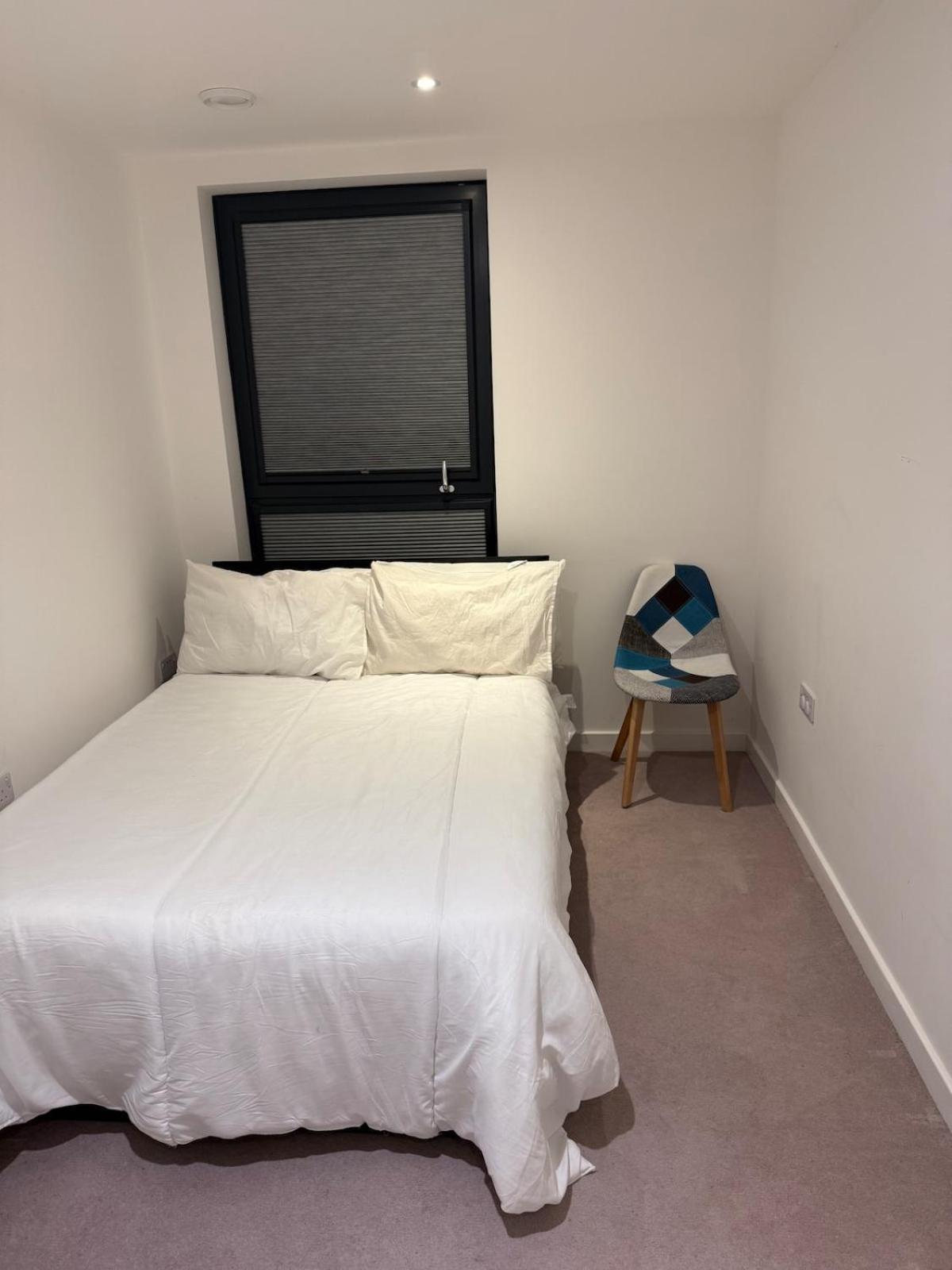 New 2 Bed Apartment Greenwich Лондон Екстер'єр фото