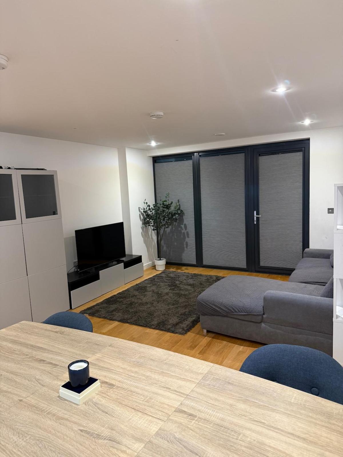 New 2 Bed Apartment Greenwich Лондон Екстер'єр фото